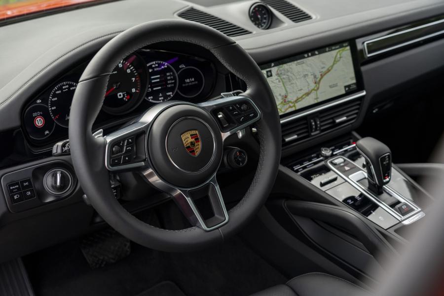 Торпедо Porsche Cayenne Coupe 2019 года  (WW) (фото 34 из 41)